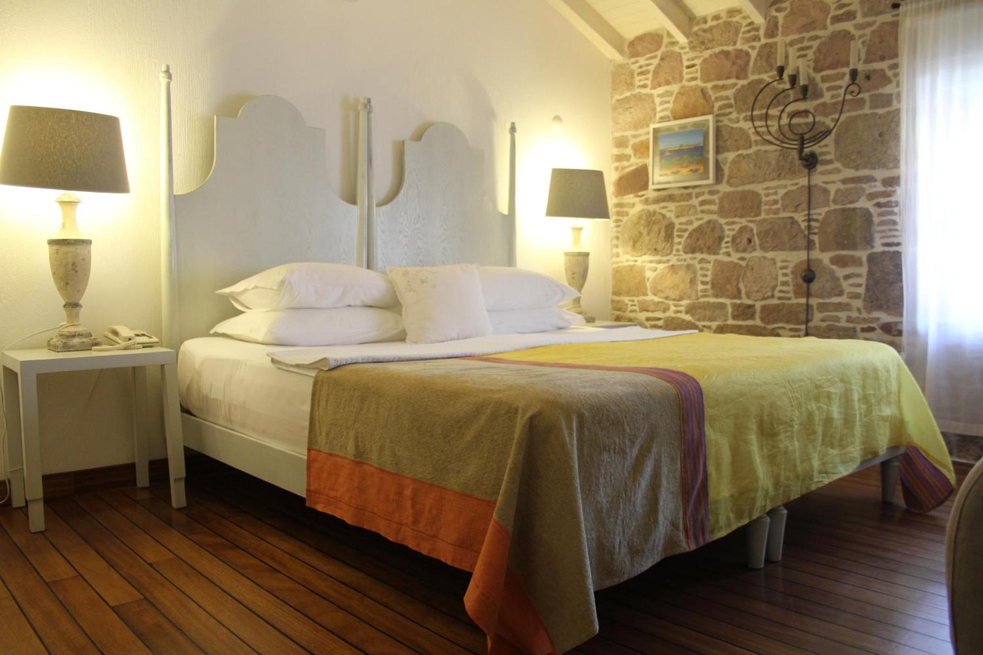Cunda Lena Otel Айвалык Экстерьер фото