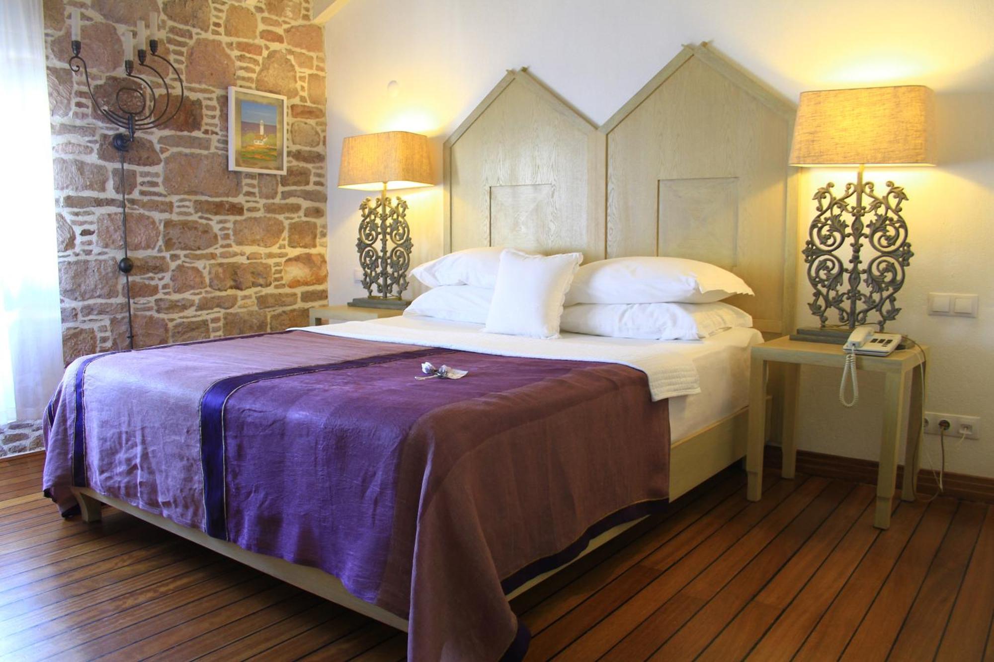 Cunda Lena Otel Айвалык Экстерьер фото