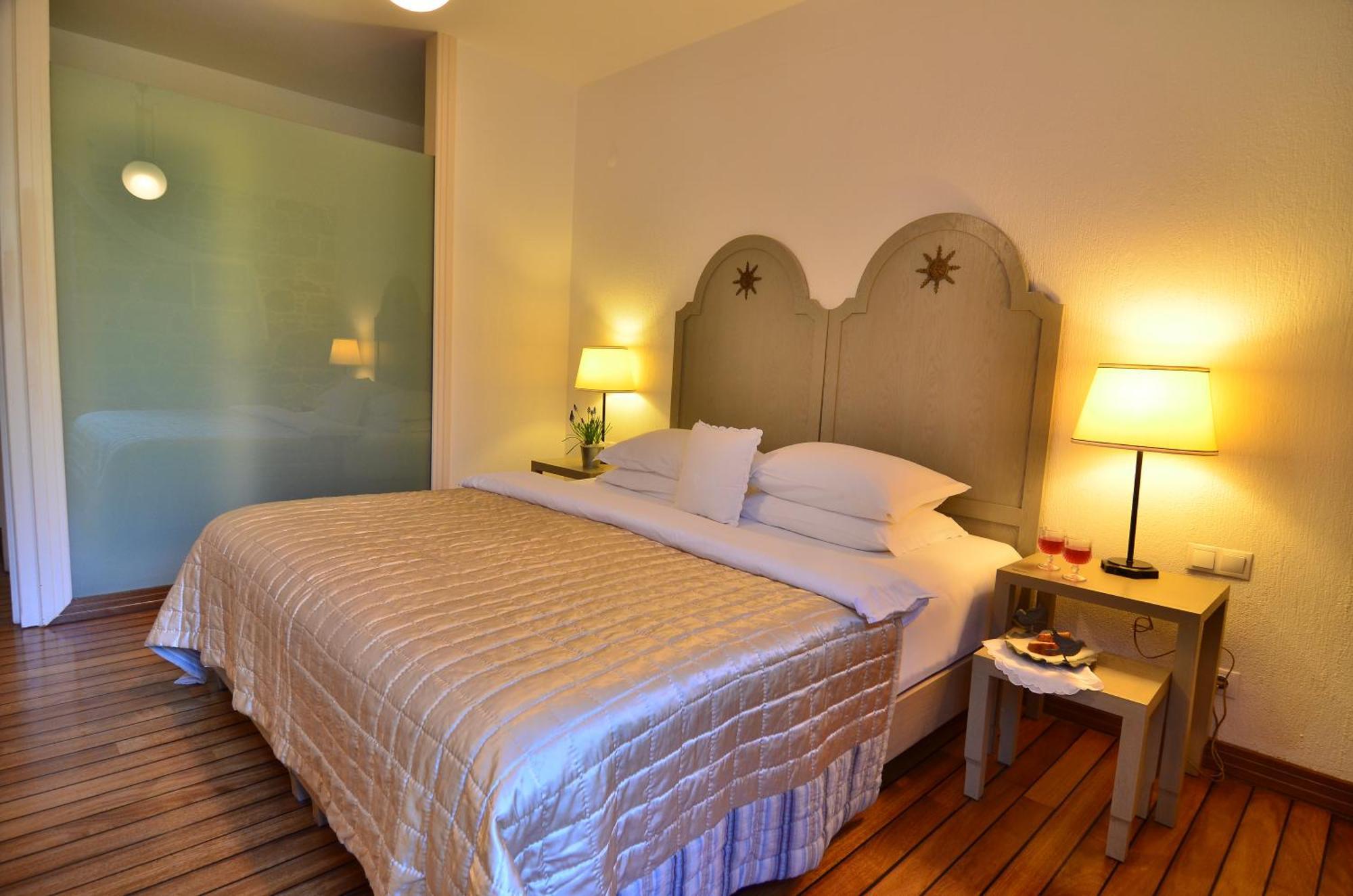 Cunda Lena Otel Айвалык Экстерьер фото